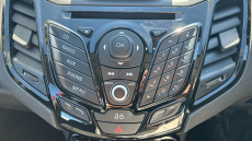 Ford Fiesta 1.25 82 Zetec 5dr Petrol Hatchback